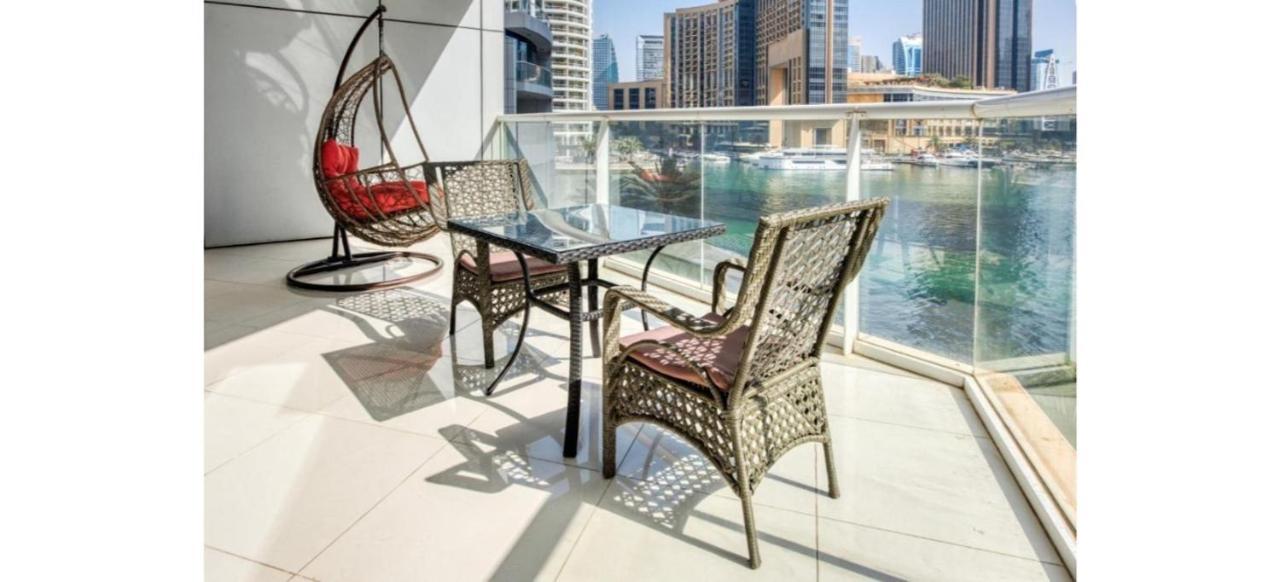 Luxurious 4-Bedroom Duplex Villa Apartment Near Jbr Dubai Exterior photo